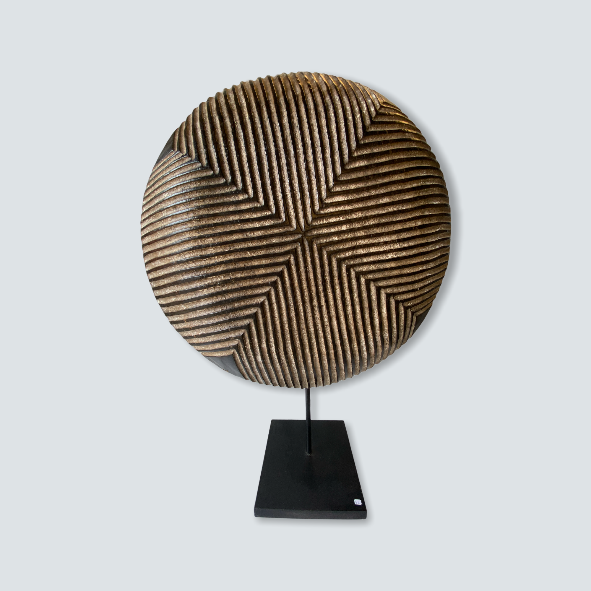 Cameroon Wooden Shield - L (04)