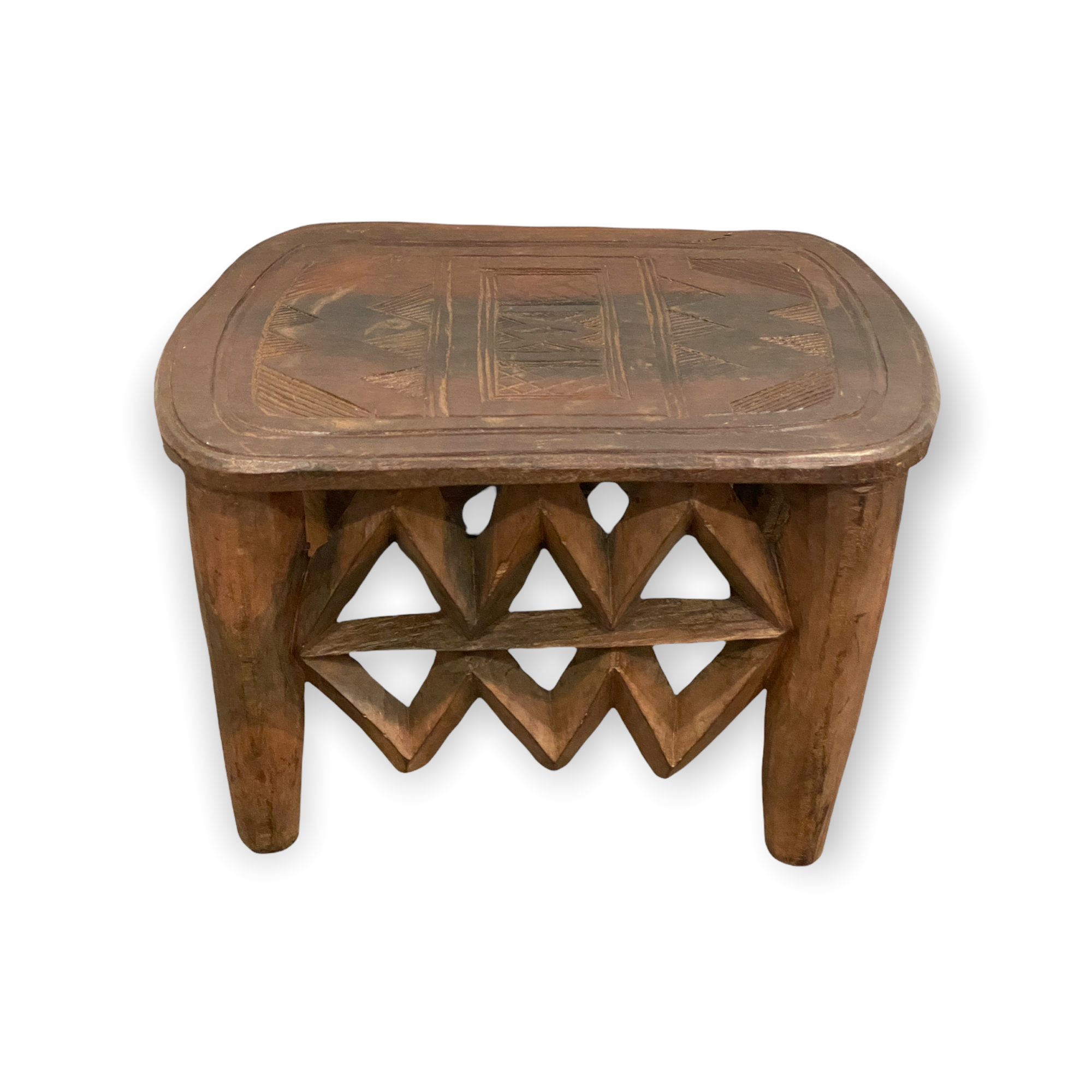 Nupe Table Stool- Square engraved (01)