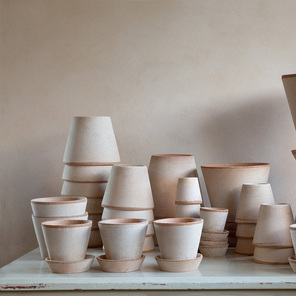 Julie Plant Pot and Saucer - Antique Rosa