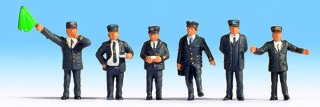 Hand-painted British railway staff miniature terrarium figures, 1:87 scale