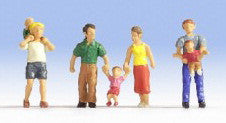 Hand-painted parents and children miniature terrarium figures, 1:87 scale