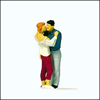 Hand-painted kissing couple miniature terrarium figure, 1:87 scale