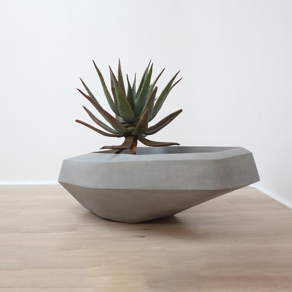 Steen Planter
